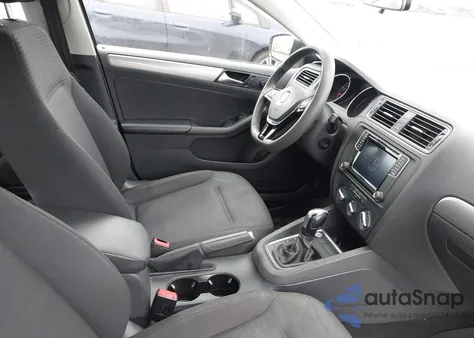 2016 Volkswagen Jetta 1.4T Se z USA, uszkodzony, nr VIN 3VWD67AJ7GM269665